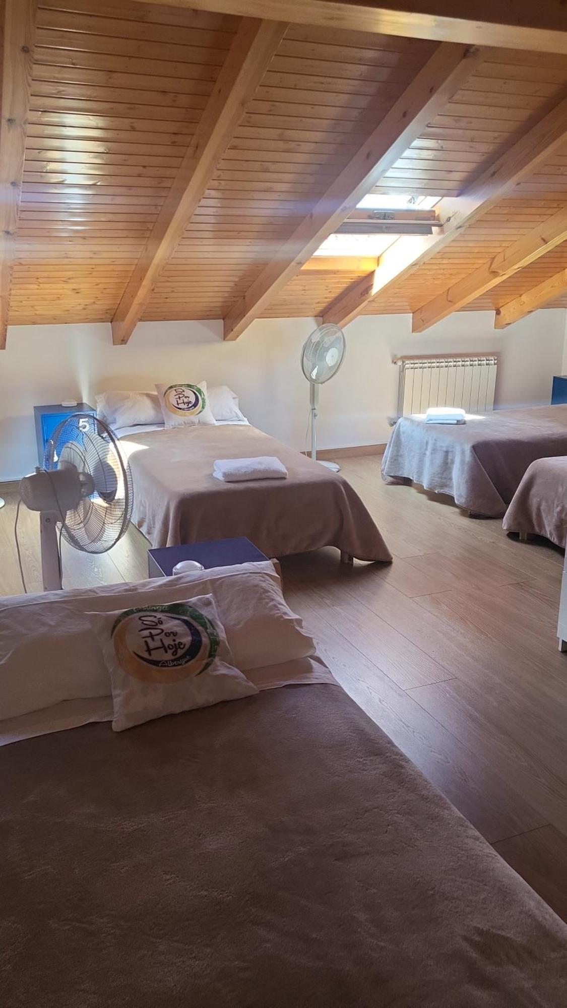 Albergue So Por Hoje , Albergue Para Peregrinos Del Caminho De Santiago Astorga Ngoại thất bức ảnh